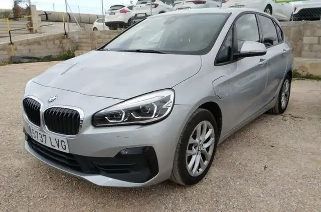 BMW 225 225xe