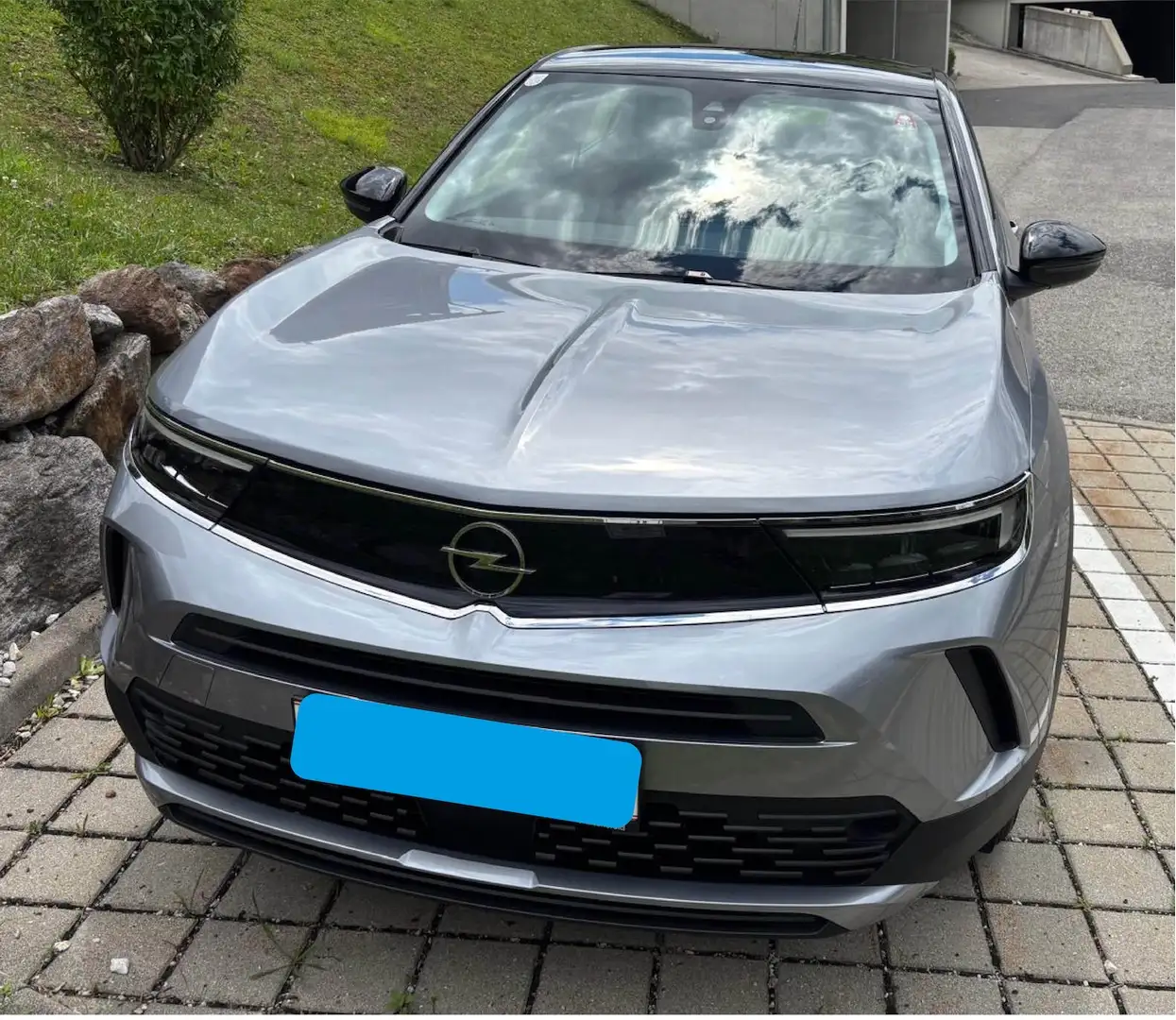 Opel Mokka Mokka 1,2 Direct Injection Turbo Edition Aut. Edition Grau - 2