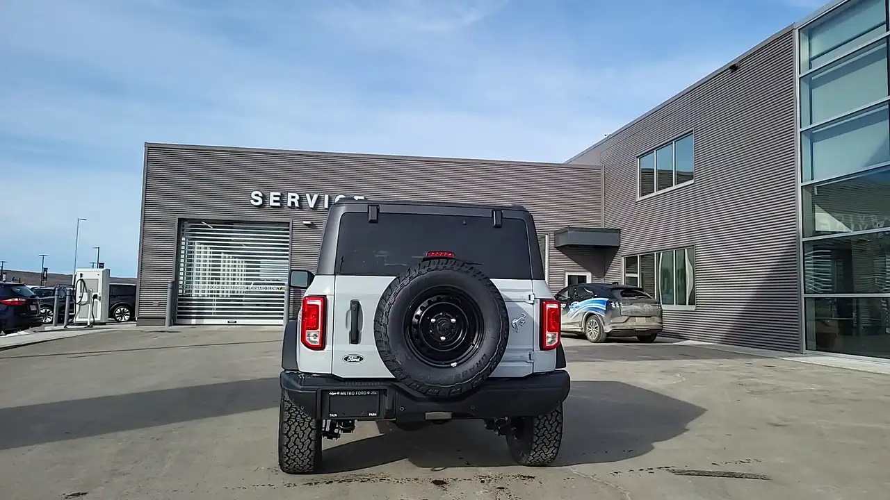 Ford Bronco снимка Ford Bronco