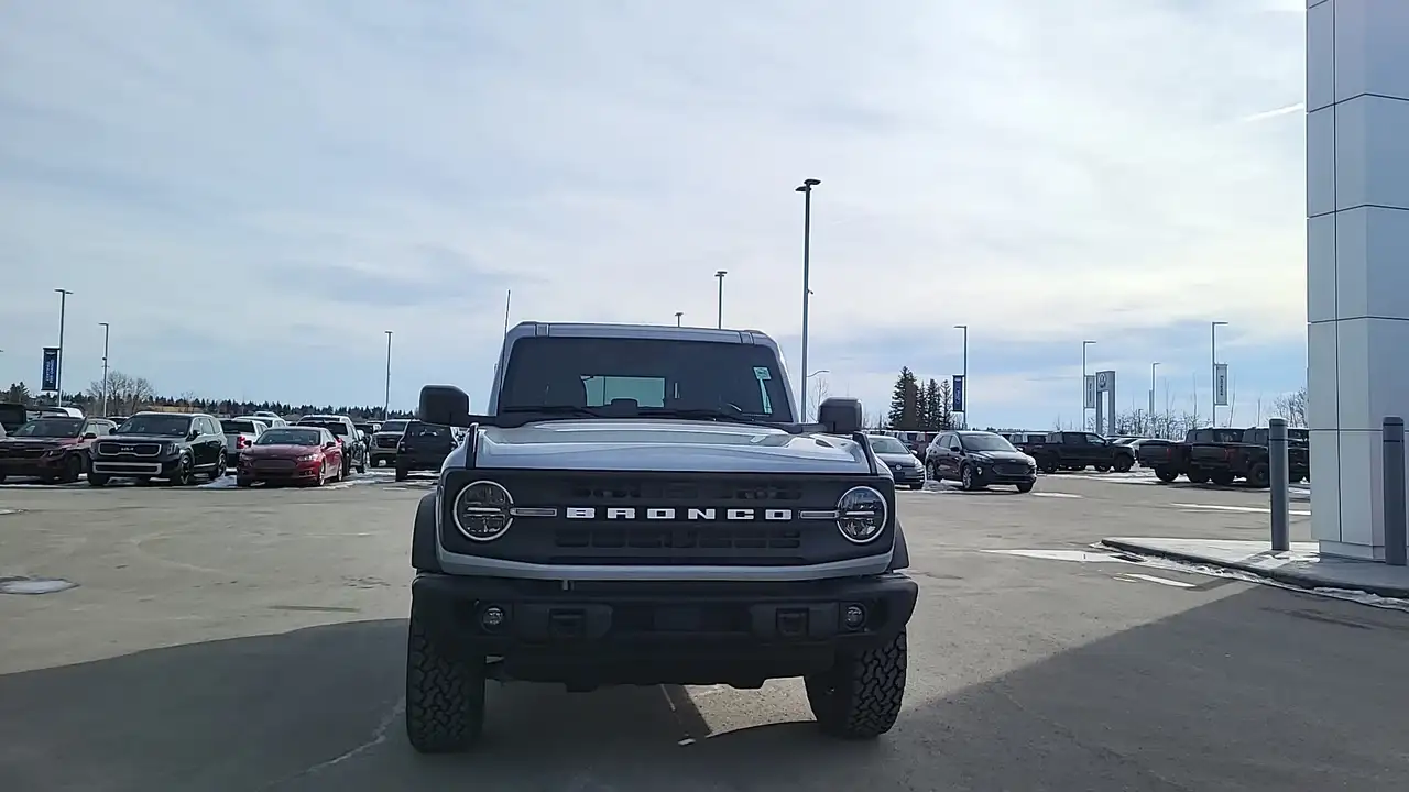 Ford Bronco снимка Ford Bronco