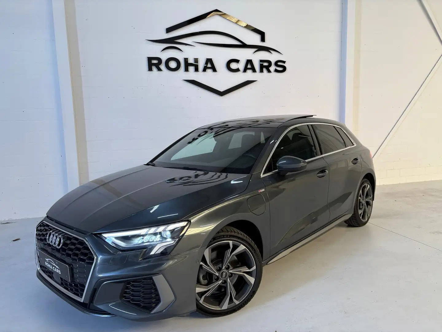Audi A3 Sportback 40 TFSI e 3x S line panorama Grigio - 1