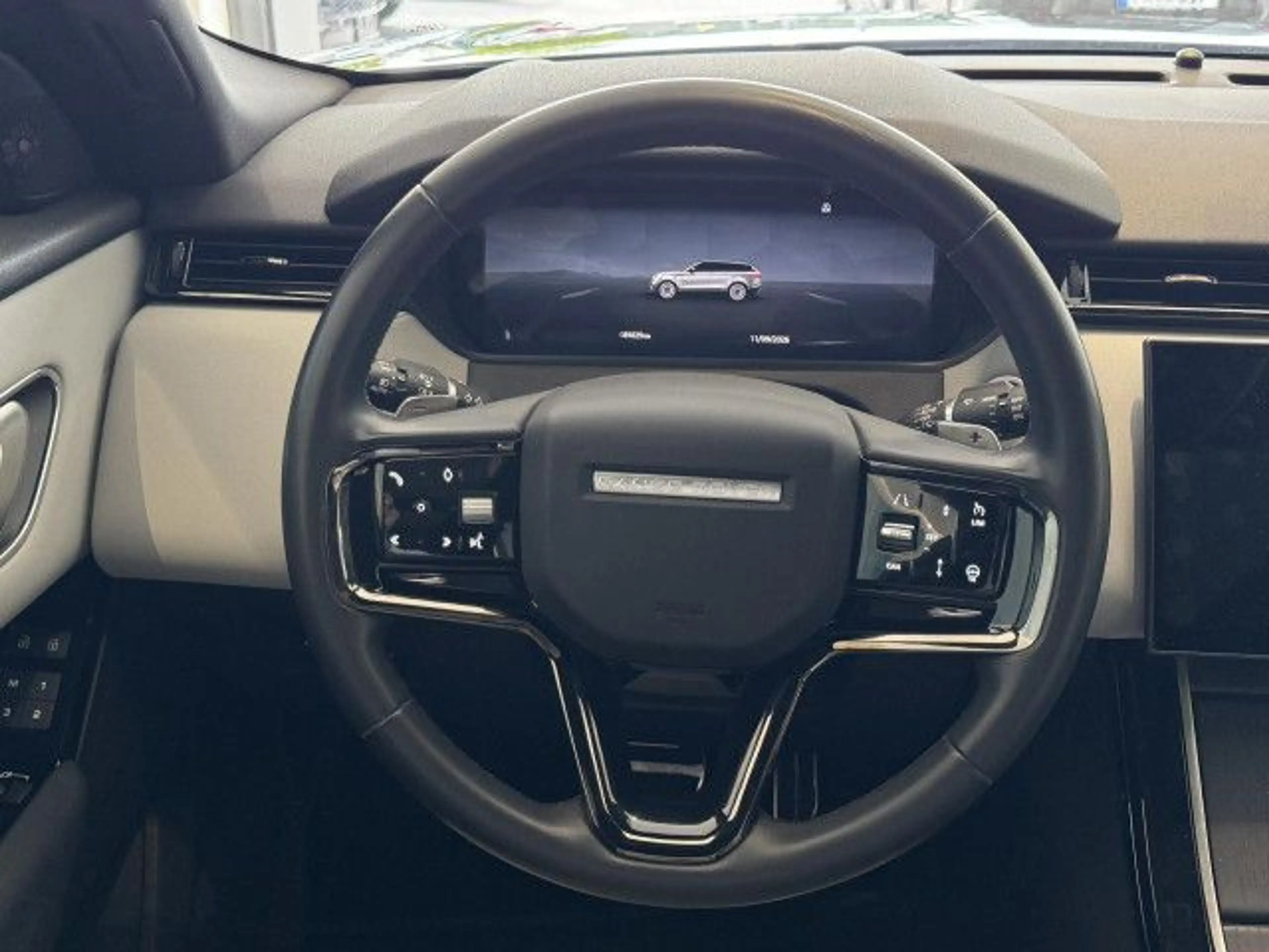 Land Rover Range Rover Velar D300 Dyn SE WinterPaket Pano 21" — photo 12
