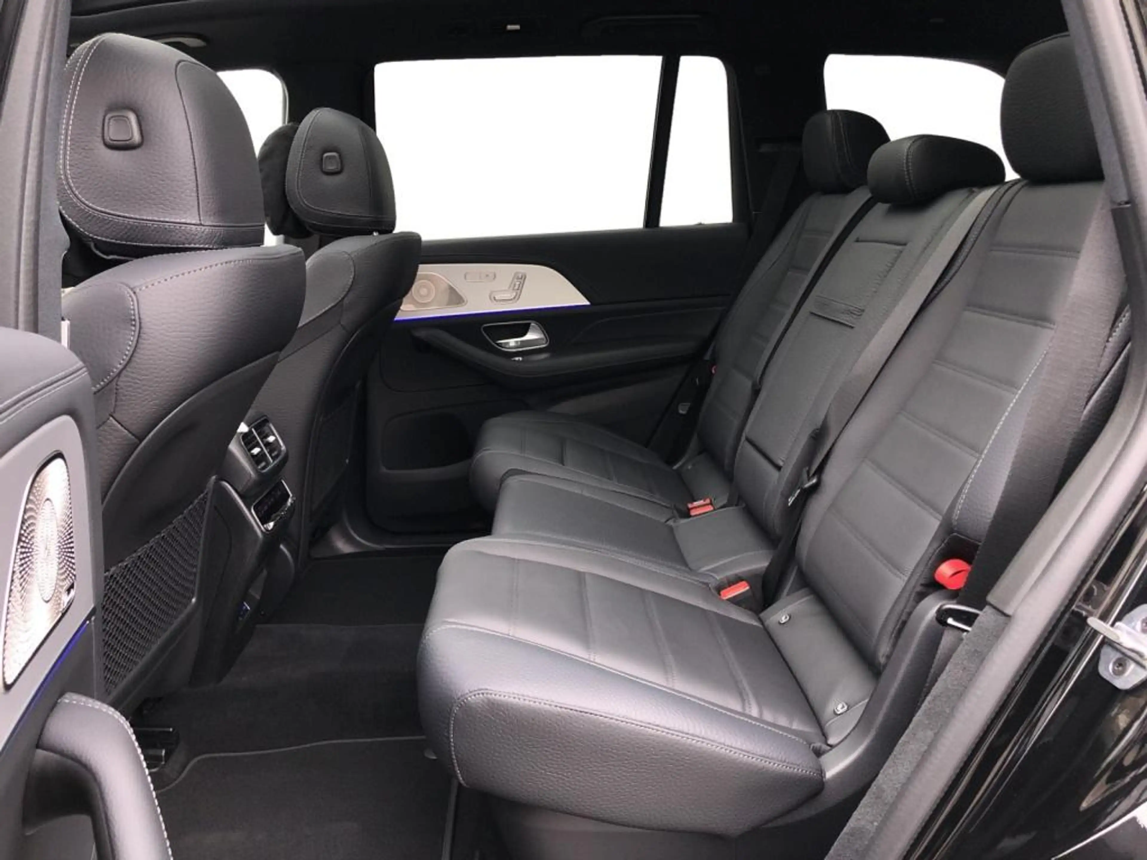 Mercedes-Benz GLS 450 d 4MATIC AMG+MBUX+Burm+MBeam+Night+AHK — photo 8