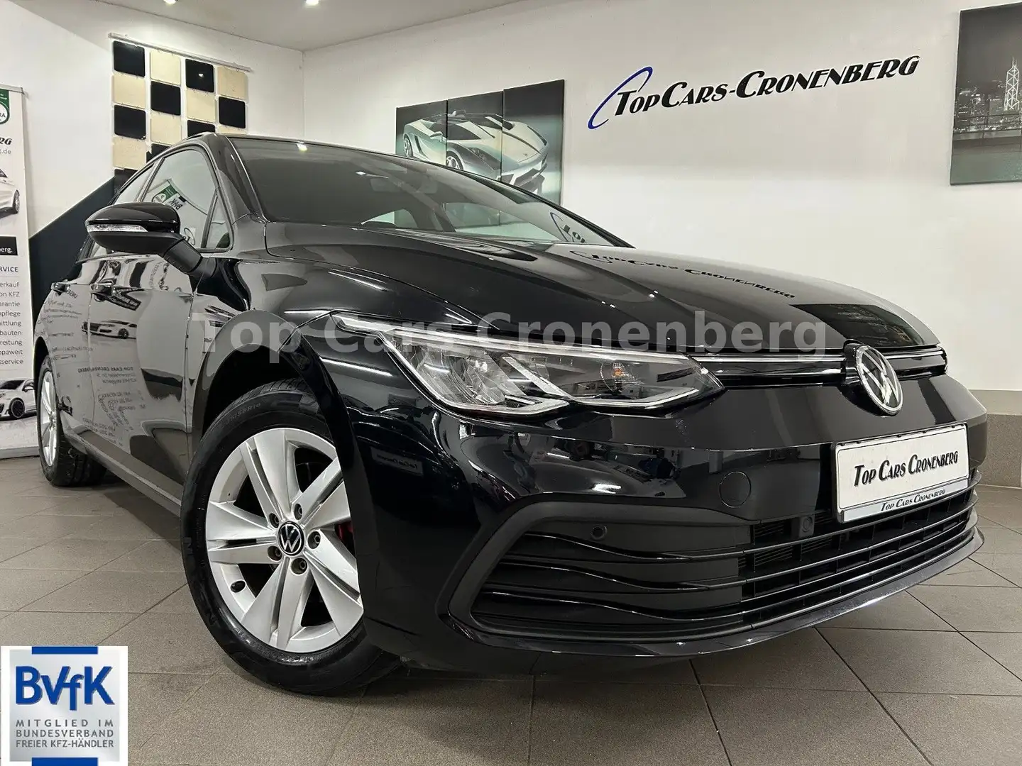 Volkswagen Golf VIII Lim. Life*ACC*150PS*HeadUp*LED*EURO6* Nero - 1