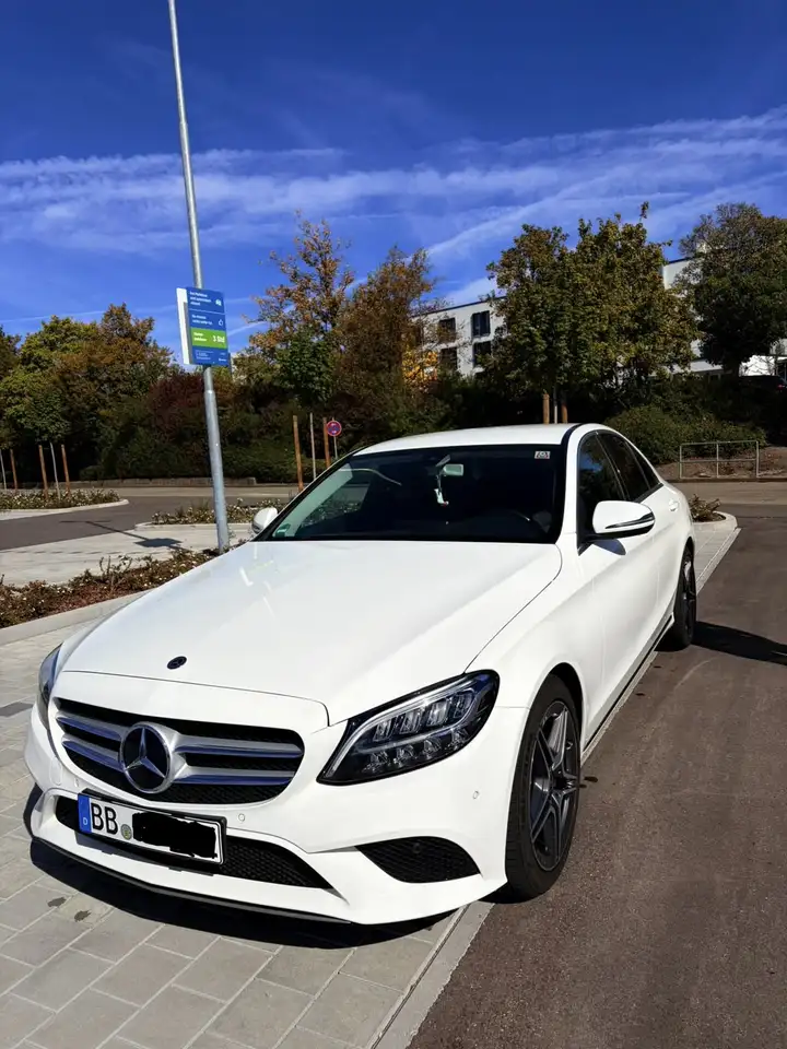 Mercedes-Benz C 220