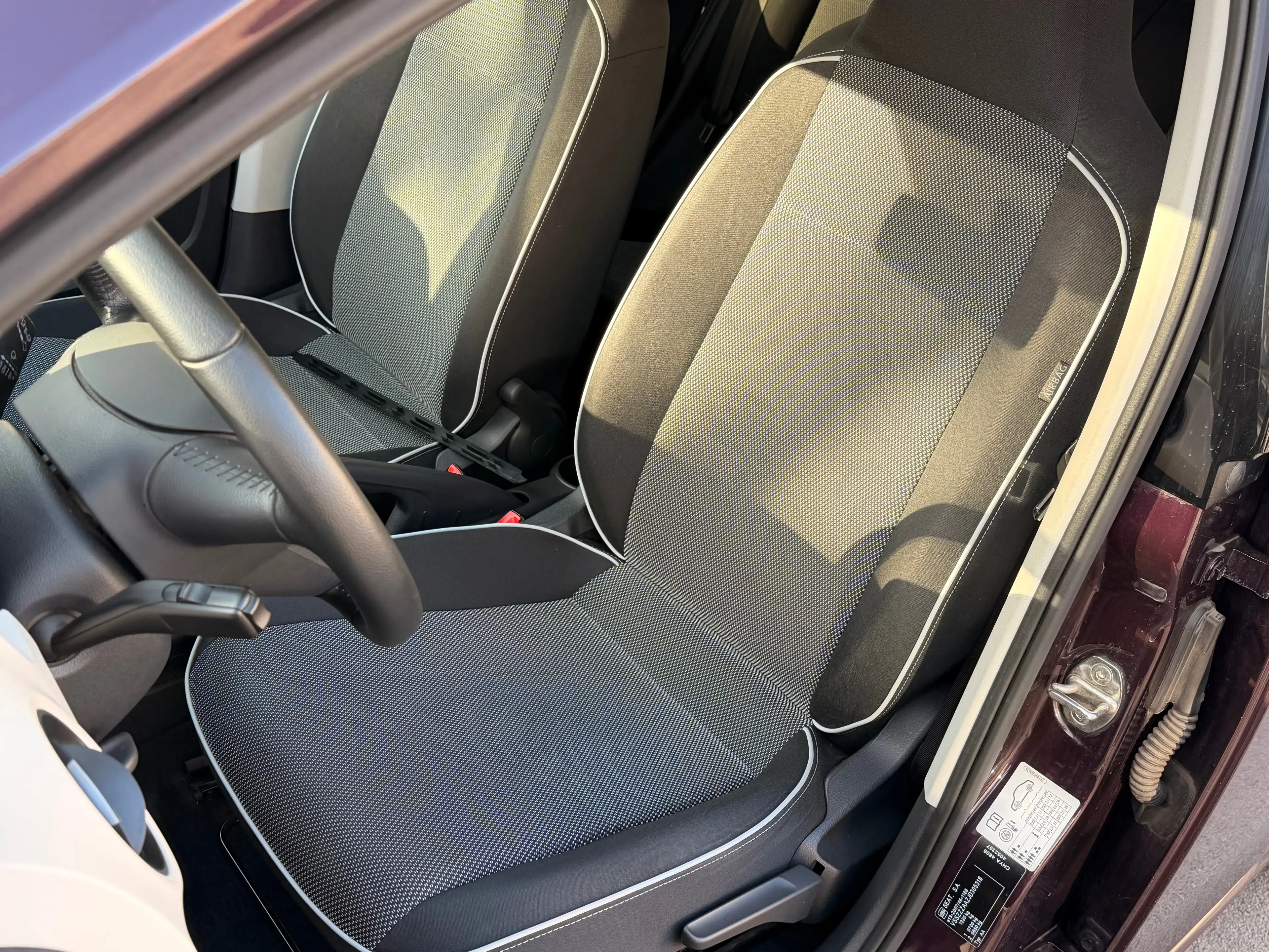 SEAT Mii Chic/Klima/Tempomat/Sitzheizung/PDC/Alu/NSW/ALU — photo 13