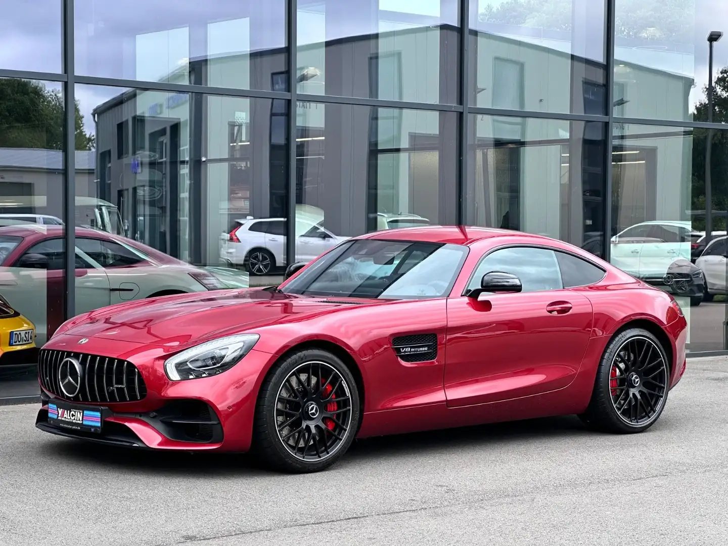 Mercedes-Benz AMG GT 4.0 V8 S DCT 2.H/S-H/310/BURM./NIGHT/LM Rojo - 2