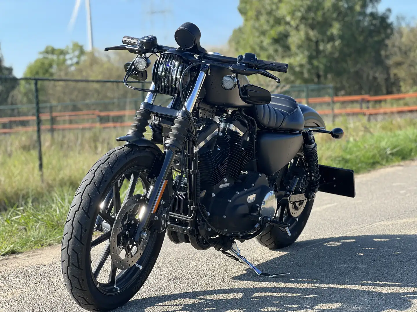 Harley-Davidson Sportster 883 iron883XL Zwart - 2