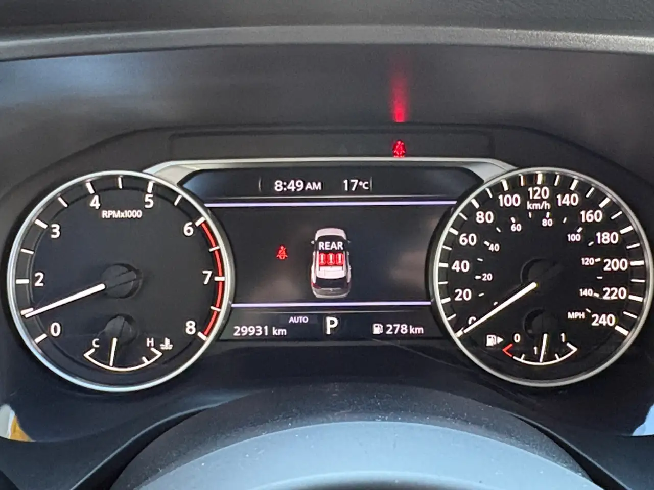 Nissan Rogue снимка Nissan Rogue