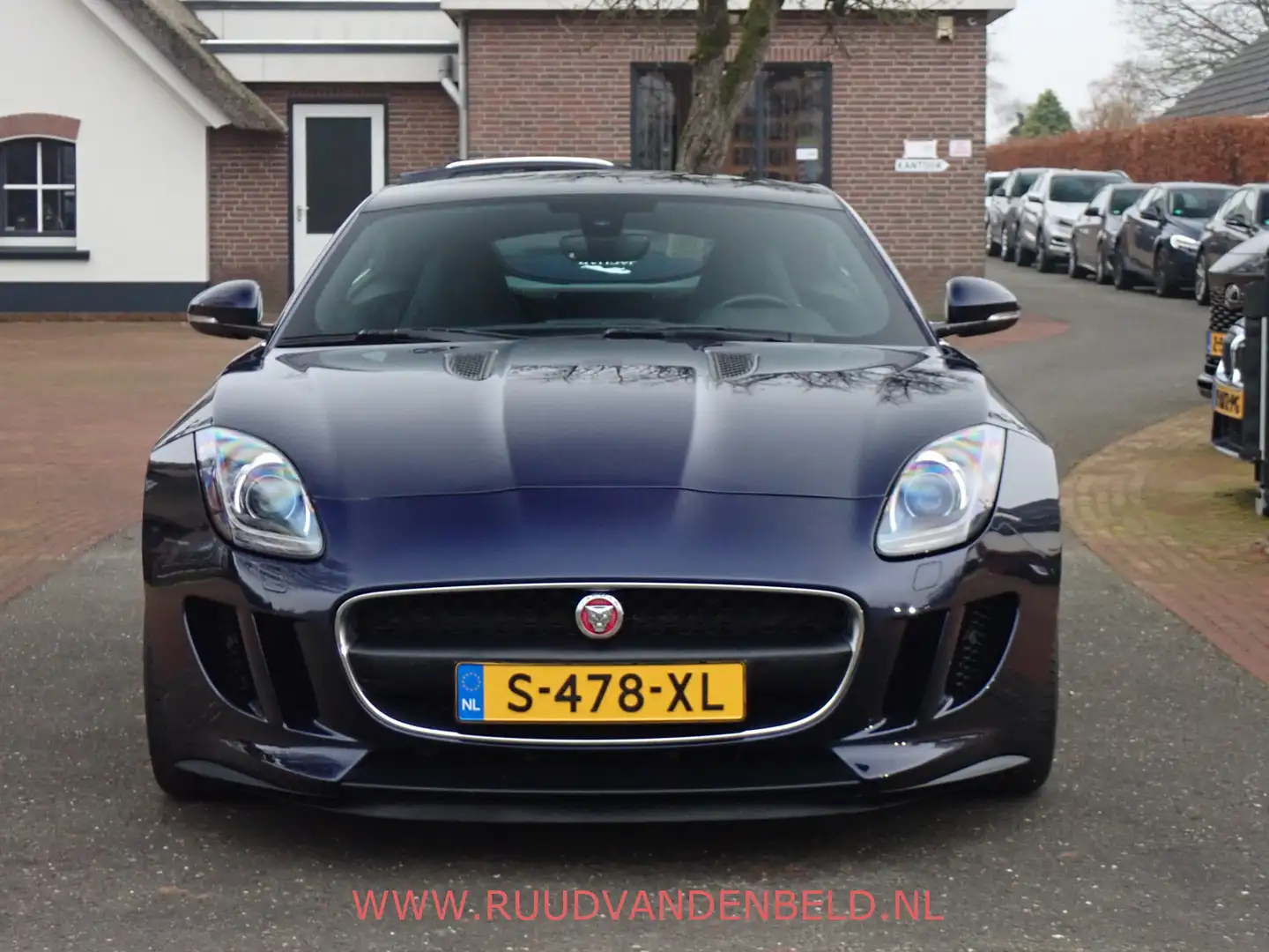 Jaguar F-Type 3.0 V6 Coupé SPORTUITLAAT /  NAVI / 19 INCH / PANO Bleu - 2