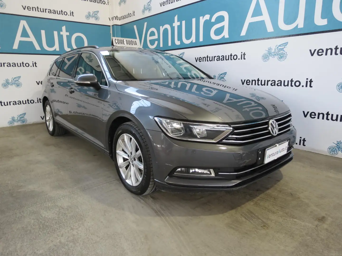 Volkswagen Passat Variant 1.6 TDI 120 CV DSG BUSINESS Grau - 1