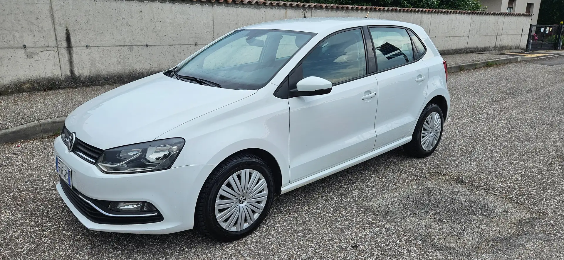 Volkswagen Polo 5p 1.4 tdi Highline 90cv Weiß - 2