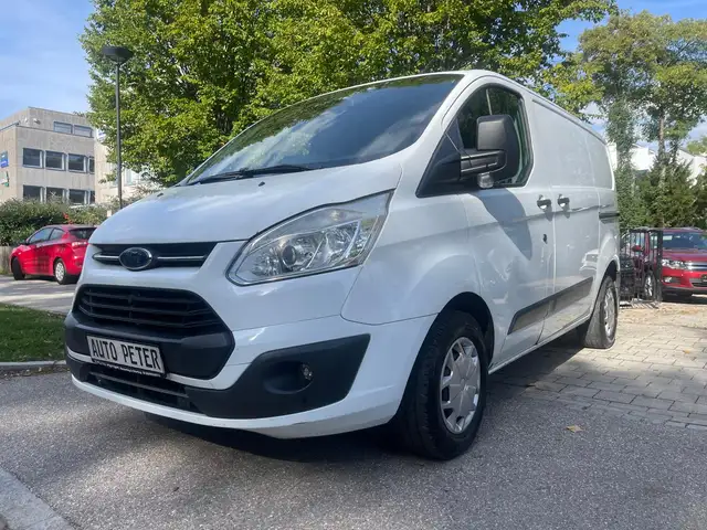 2017 Ford Transit Custom in White for sale