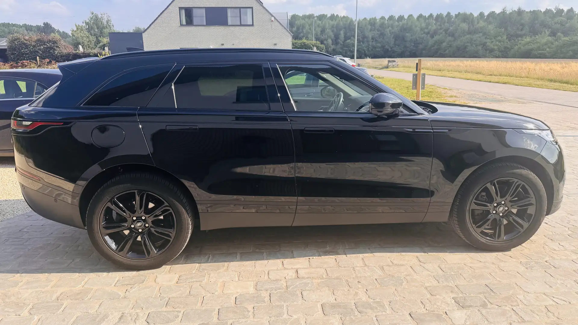 Land Rover Range Rover Velar P400e R-Dynamic 45300 euro+ btw panodak/leder/led Noir - 2