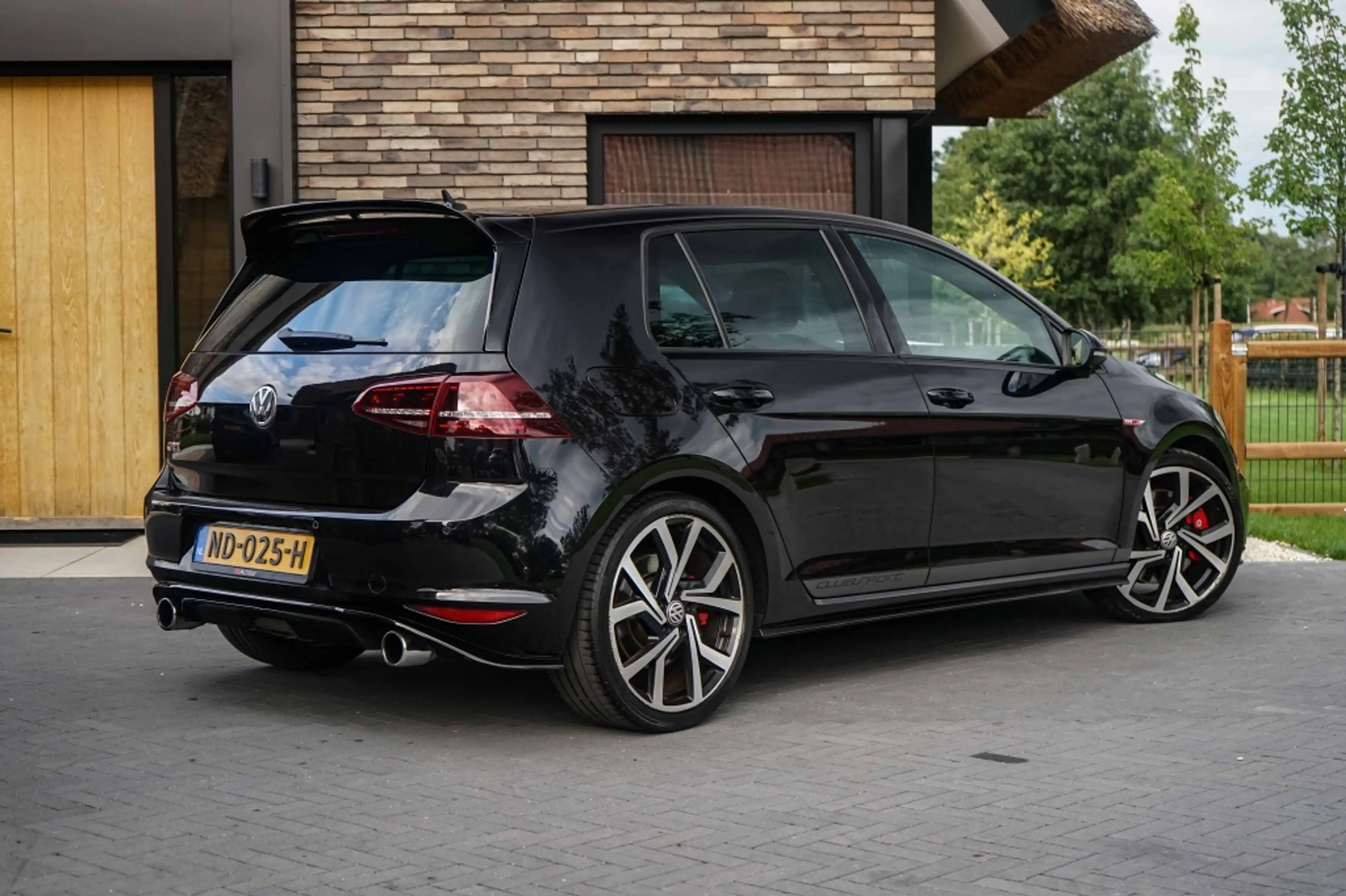 Volkswagen Golf GTI 7 Clubsport DSG 265PK — photo 6