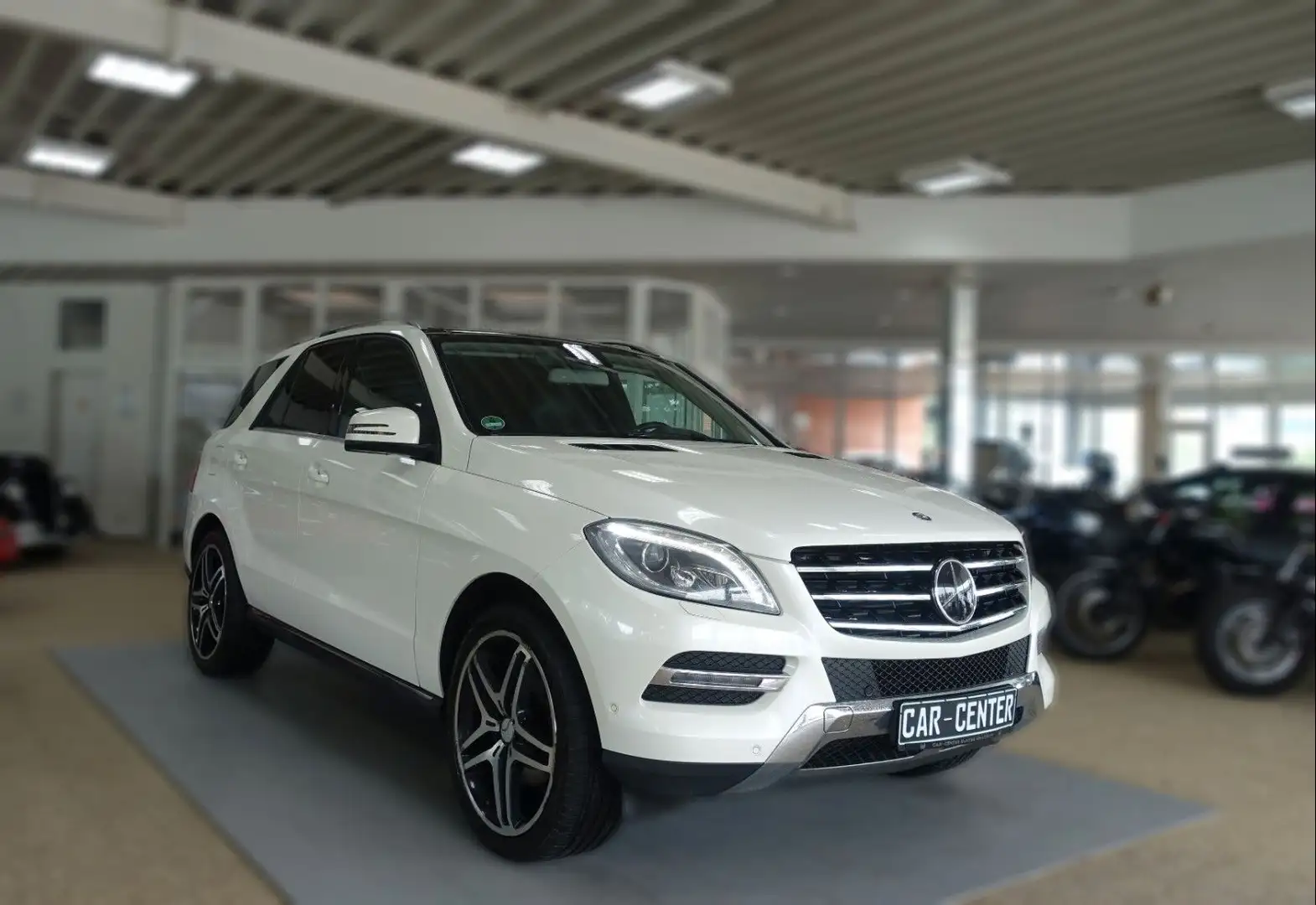 Mercedes-Benz ML 350 ML -Klasse ML 350 CDI BlueTec Alb - 1