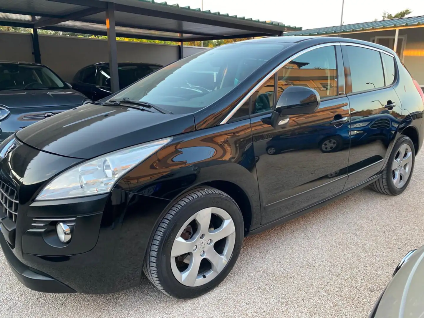 Peugeot 3008 3008 I 1.6 e-hdi 8v Style s Noir - 2
