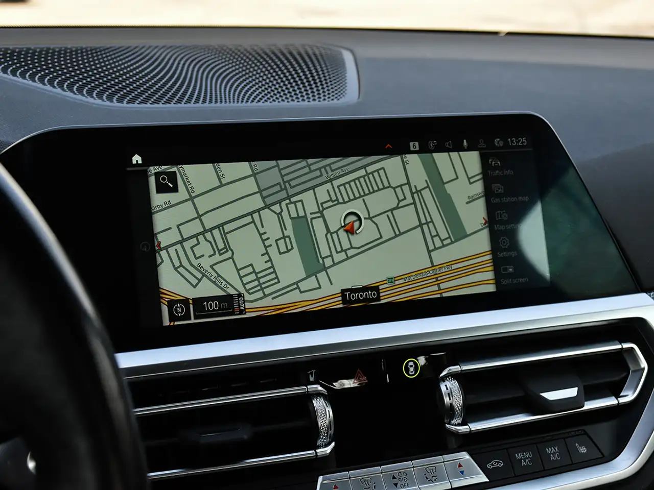 BMW 2 Series снимка BMW 2 Series