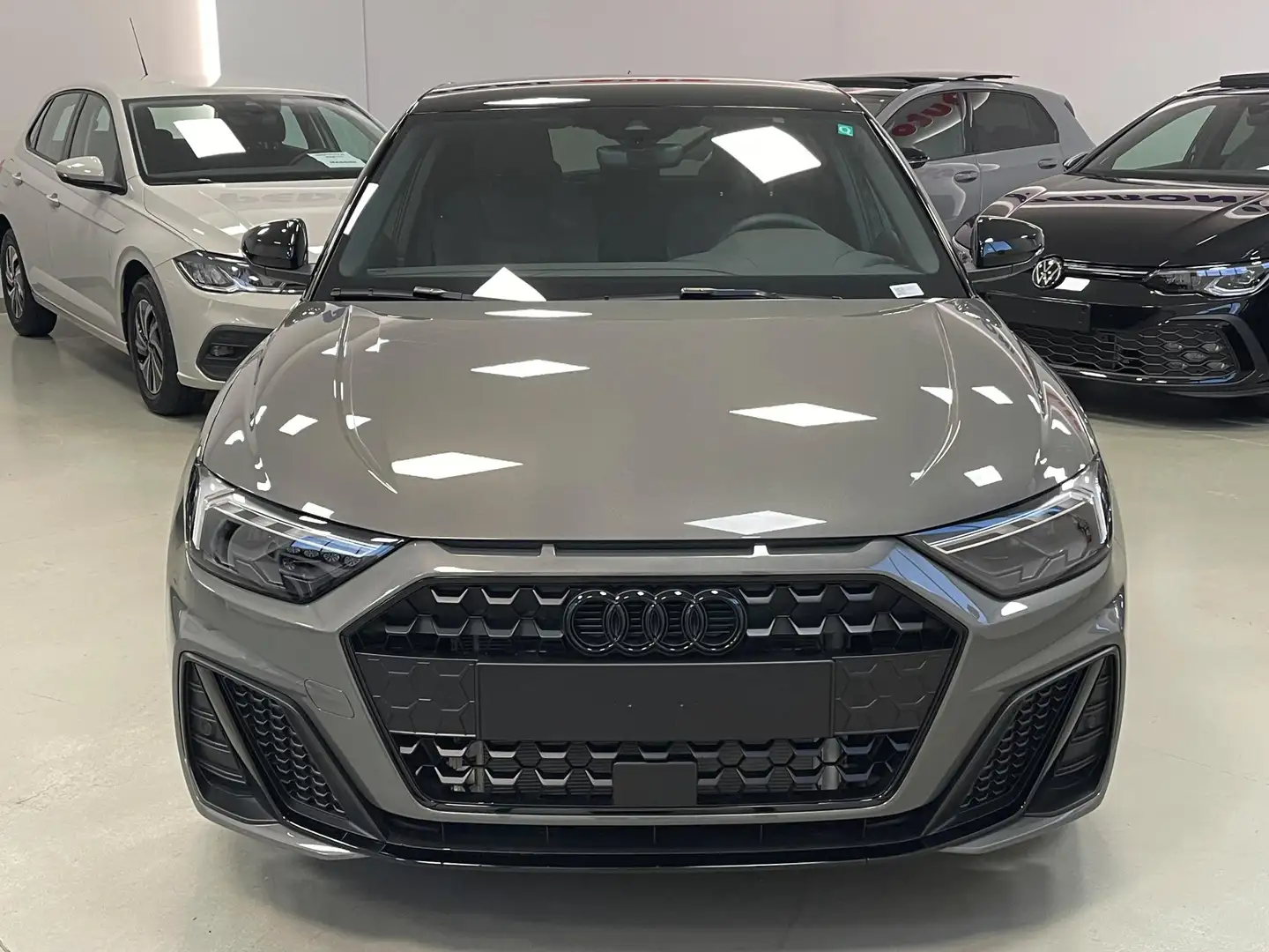 Audi A1 IDENTITY BLACK 35 TFSI 150 CV S-TRONIC PREZZO PROMO Grau - 2
