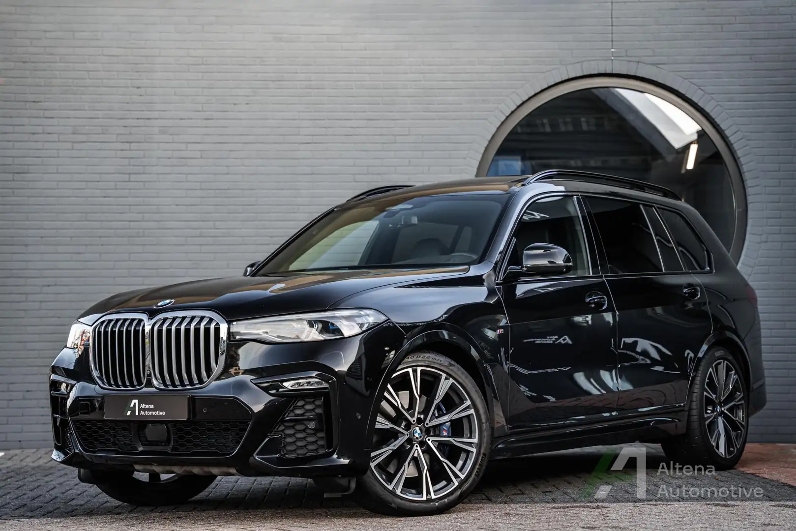 BMW X7 xDrive40i 6p. marge, sky lounge, laser, 22 inch Zwart - 1
