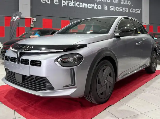 Lancia Ypsilon Nuova Lancia Ypsilon Ibrida 1.2 100(cv)