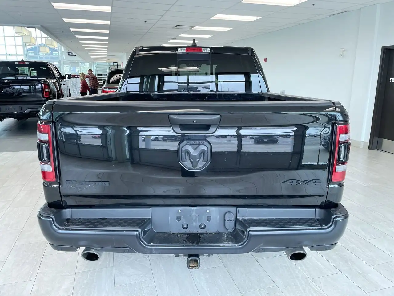 RAM 1500 снимка RAM 1500