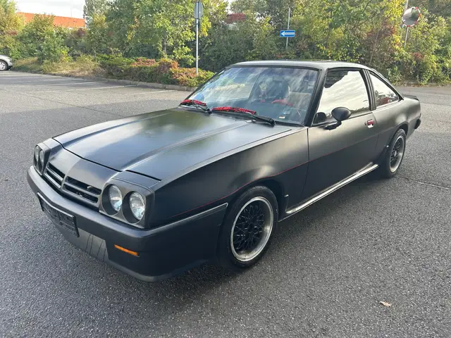 Opel Manta B GT