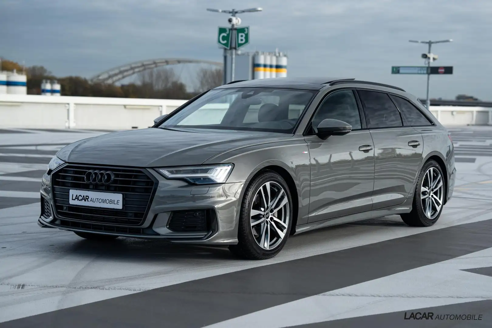 Audi A6 Avant 40 TFSI S edition Competition I NL auto I Gris - 1