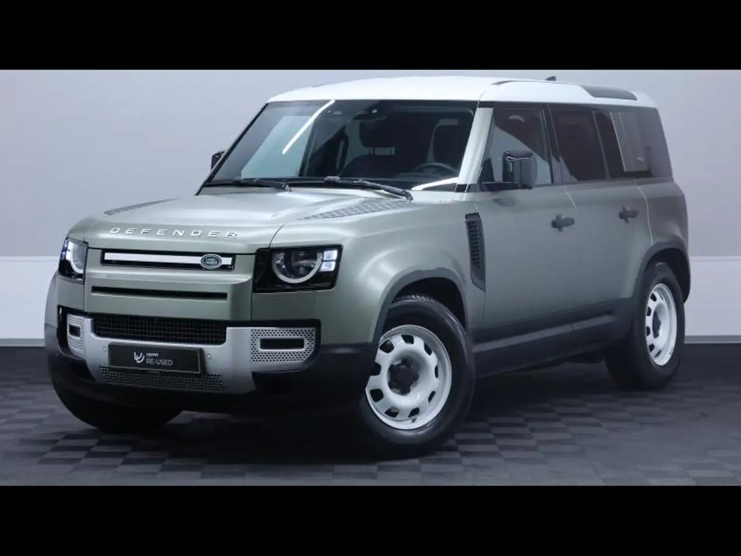 Land Rover Defender 110 D240 SE Auto Grün - 1
