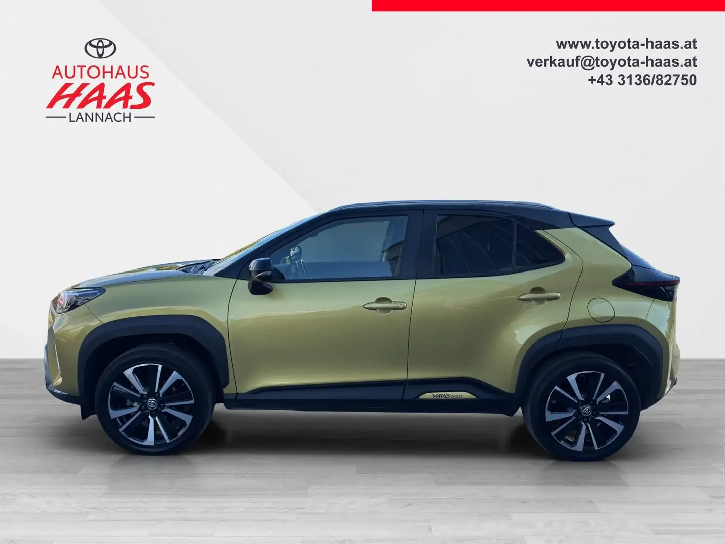 Toyota Yaris Cross Yaris Cross Premiere Edition AWD Gold - 2