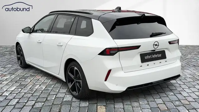 Opel Astra view 2