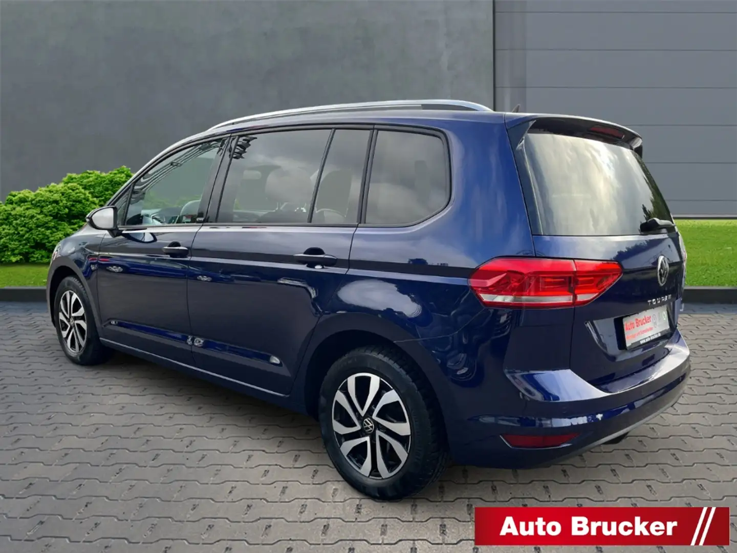Volkswagen Touran Active 1.5 TSI+DSG+Navi+SHZ+3-Zonen-Klimaautomatik Blau - 2