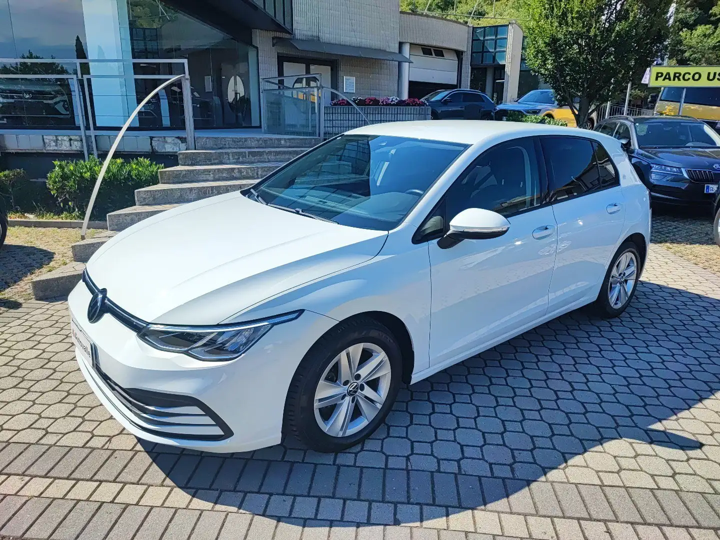 Volkswagen Golf 2.0 TDI 150 CV DSG Life Blanc - 2