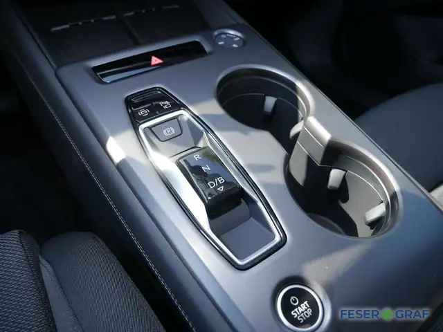 Audi Q4 E-Tron view 10