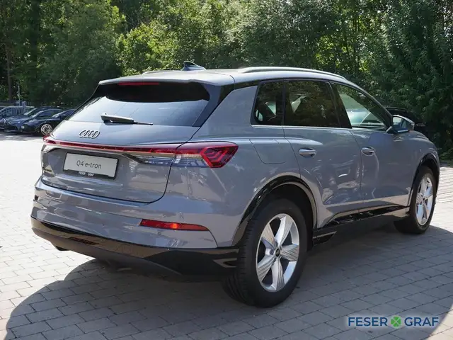 Audi Q4 E-Tron view 3