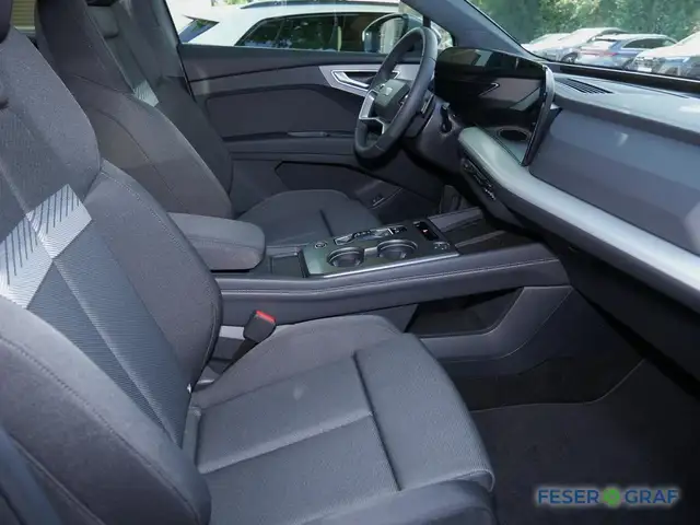 Audi Q4 E-Tron view 5