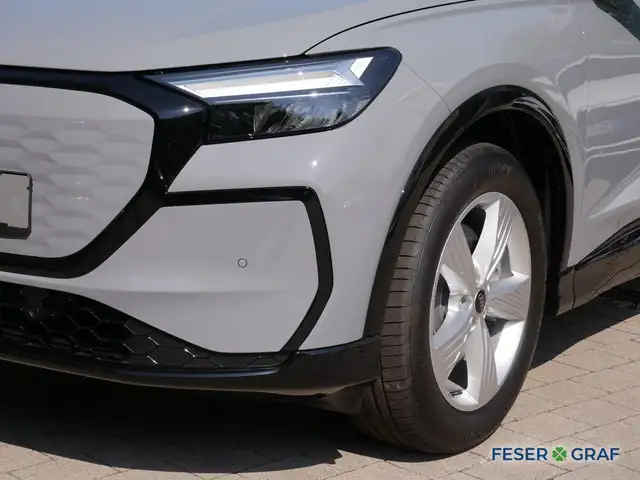 Audi Q4 E-Tron view 11