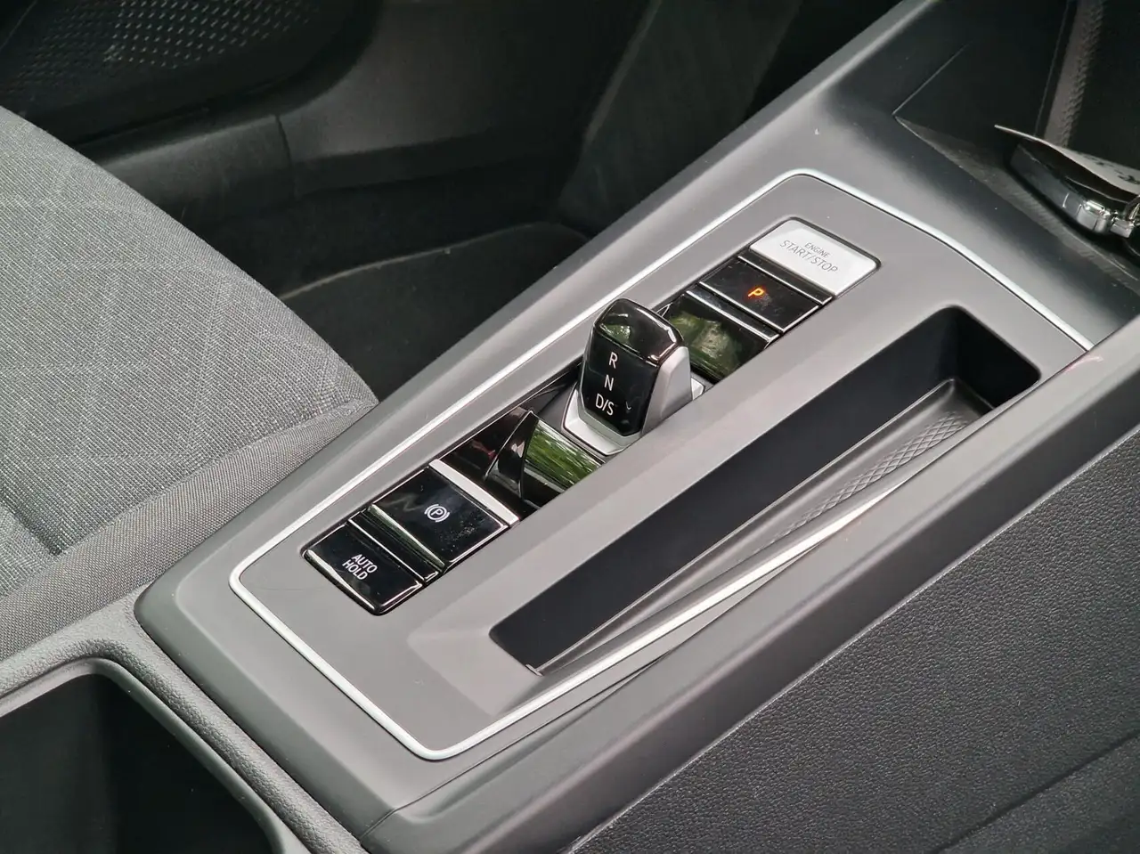 Volkswagen Golf Variant 1.0 eTSI Life|Digi-dash|110PK|DSG|Automaat|Adaptie 9
