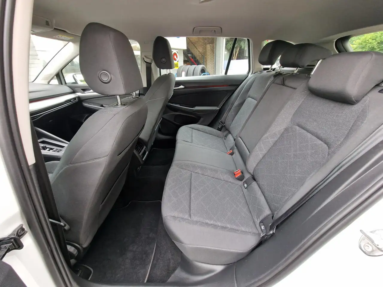 Volkswagen Golf Variant 1.0 eTSI Life|Digi-dash|110PK|DSG|Automaat|Adaptie 7