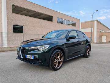 Stelvio 2017 2.2 t Executive Q4 210cv auto