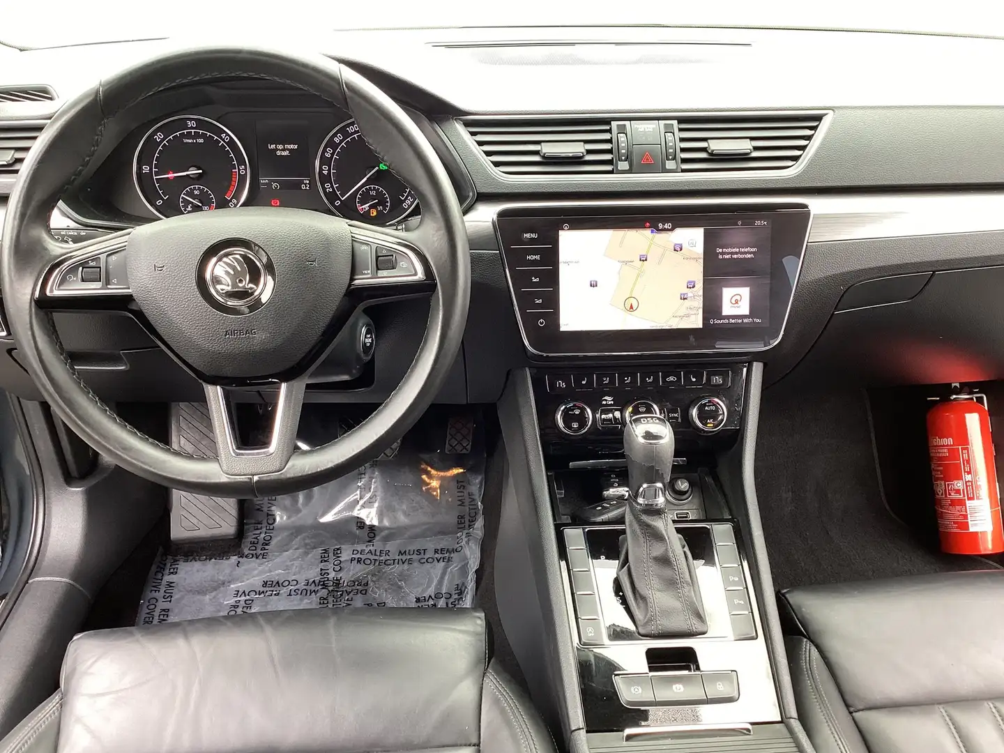Skoda Superb 2.0TDi/1steEig/87000km/Leder/Carplay/Cam&Pdc/LED Grey - 2