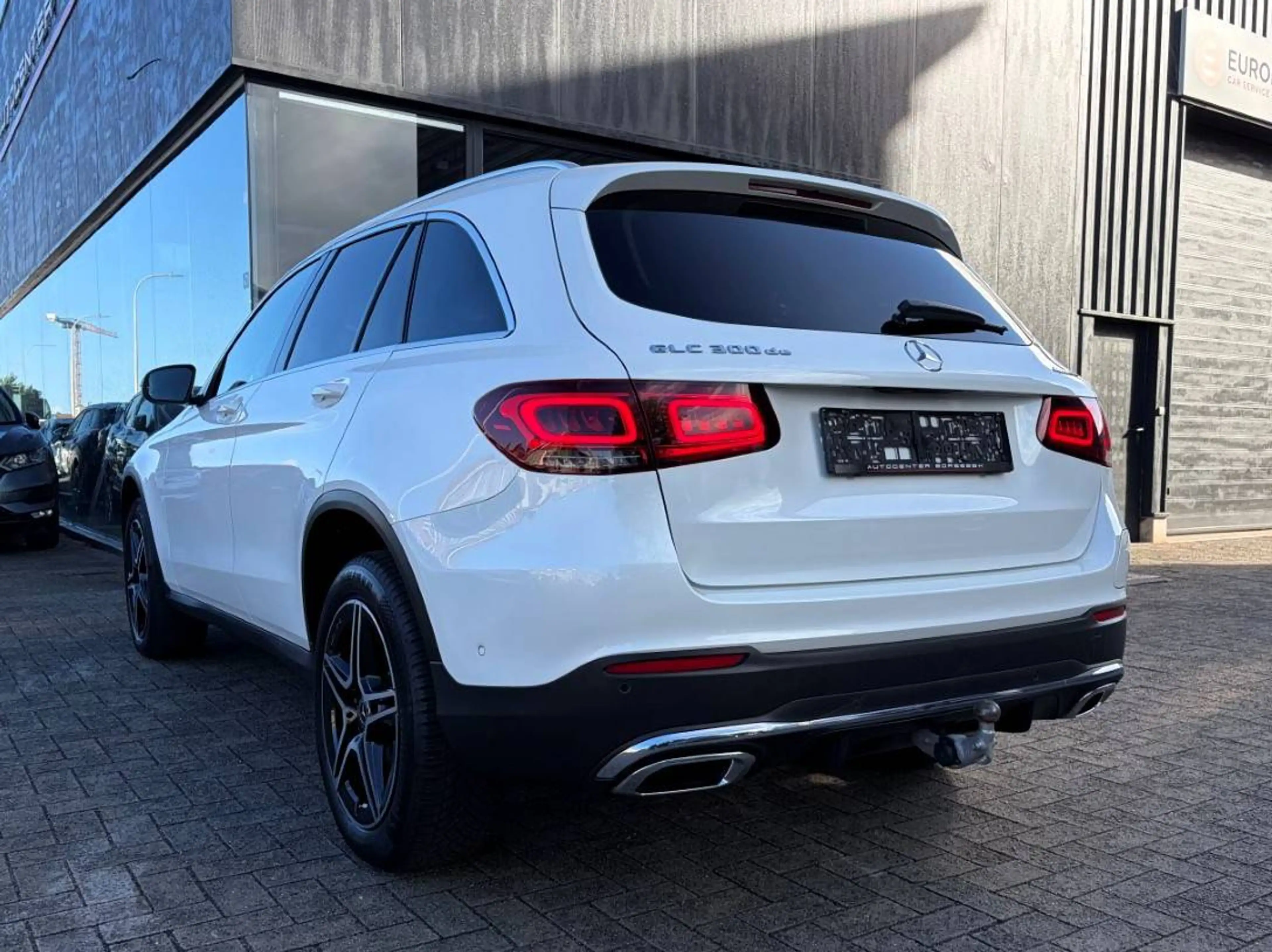 Mercedes-Benz GLC 300 de AMG 4-Matic PHEV - CARPLAY - BURMESTER - CAMERA — photo 8