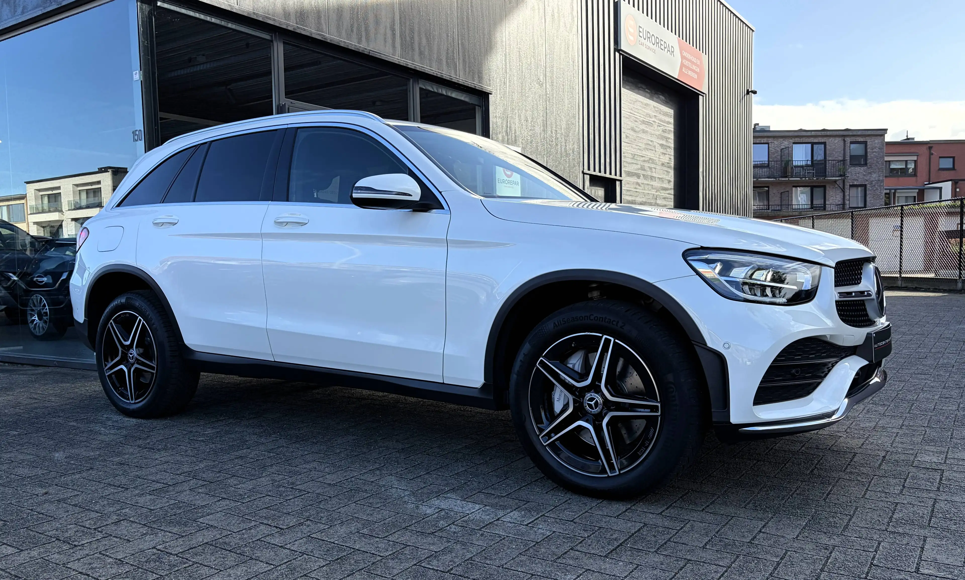 Mercedes-Benz GLC 300 de AMG 4-Matic PHEV - CARPLAY - BURMESTER - CAMERA — photo 6