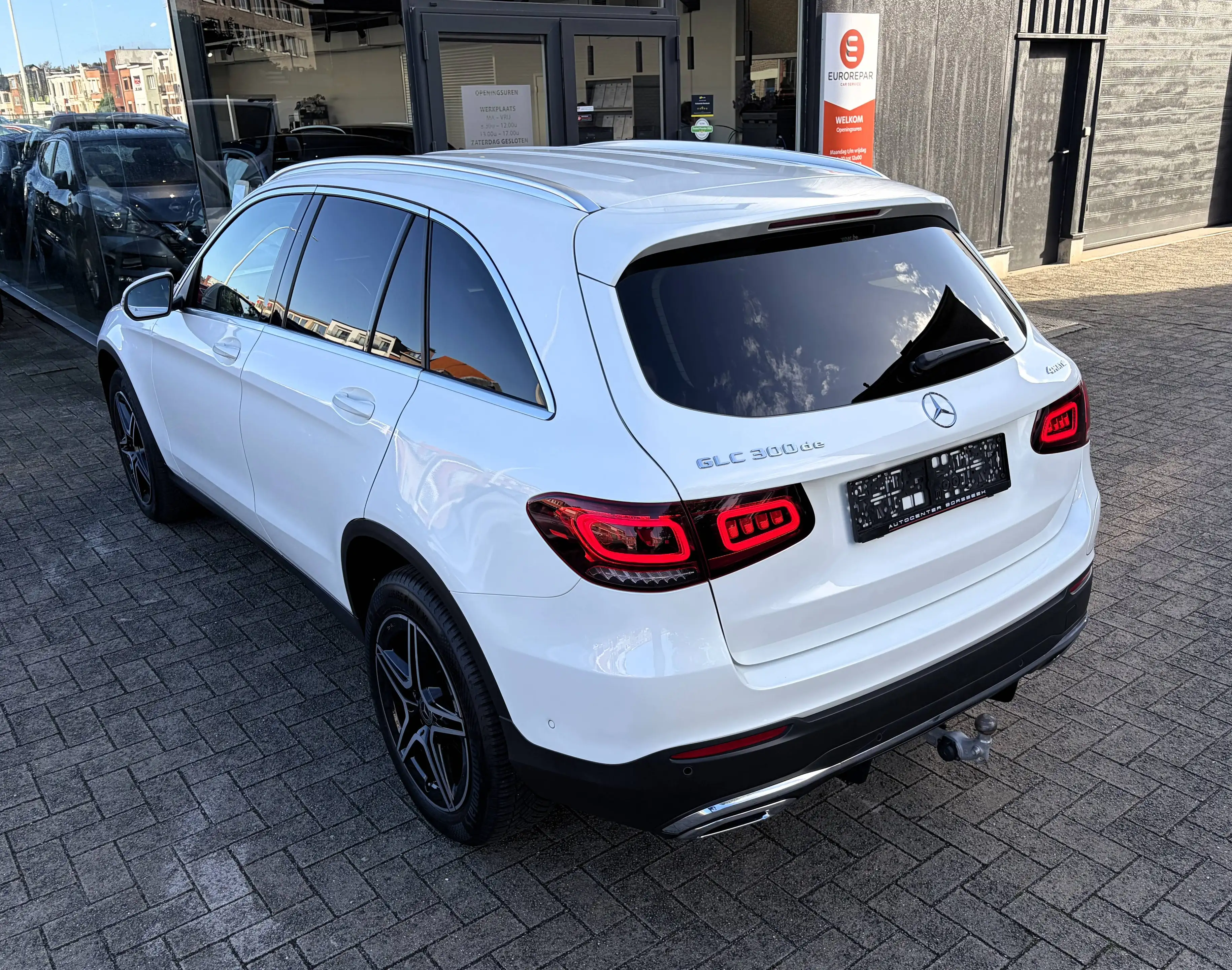 Mercedes-Benz GLC 300 de AMG 4-Matic PHEV - CARPLAY - BURMESTER - CAMERA — photo 9
