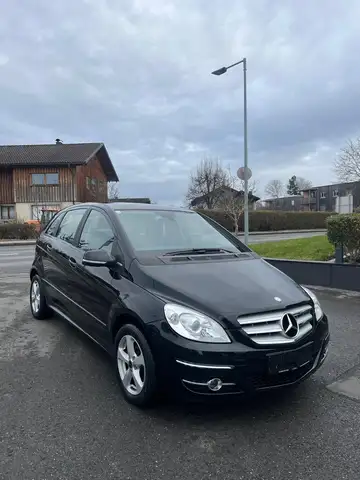 Mercedes-Benz B 180 B 180 (245.232)