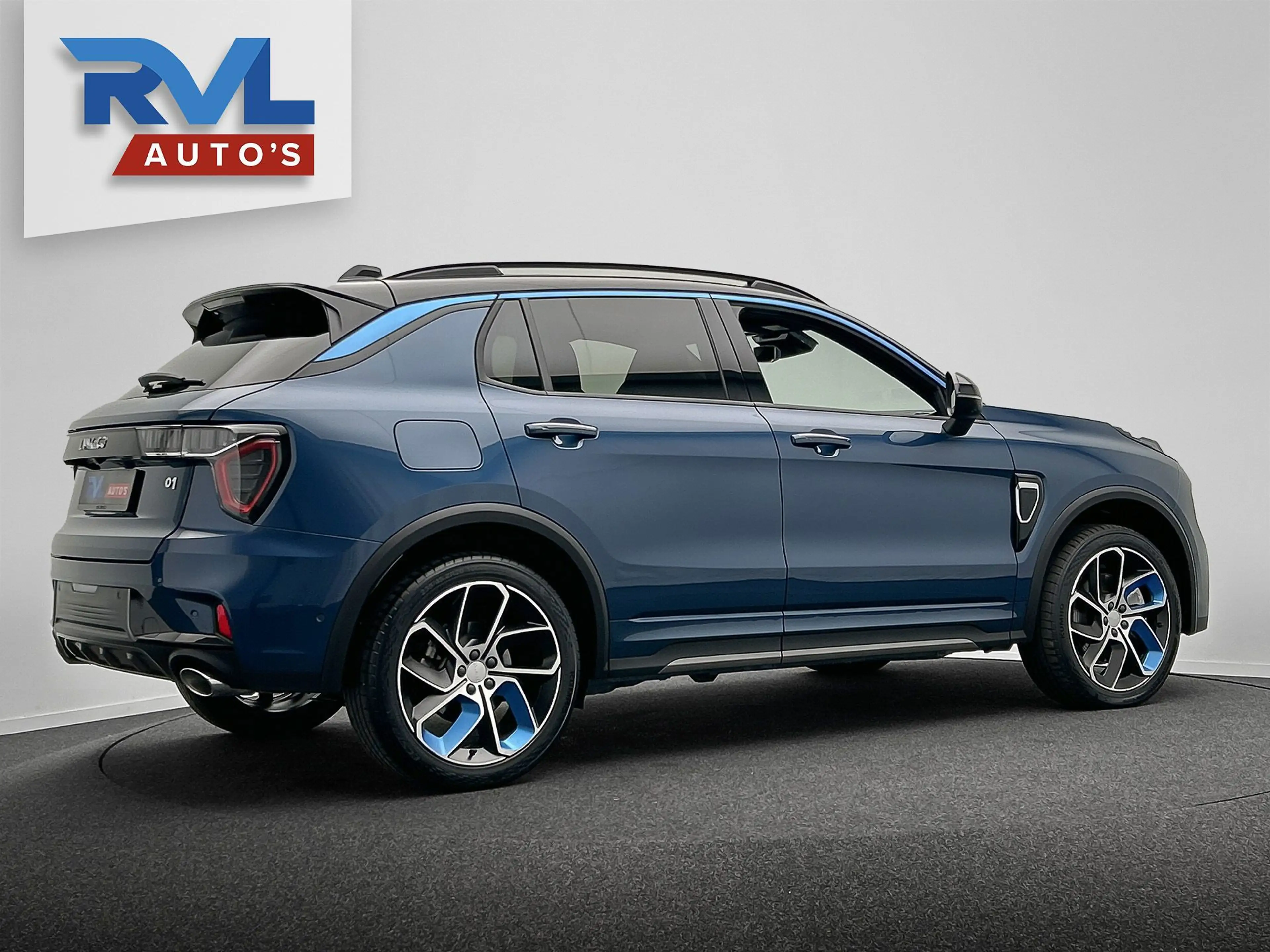 Lynk & Co 01 1.5 261PK Plug-in Hybrid *Zwarte Hemel* * 360° Cam — photo 41