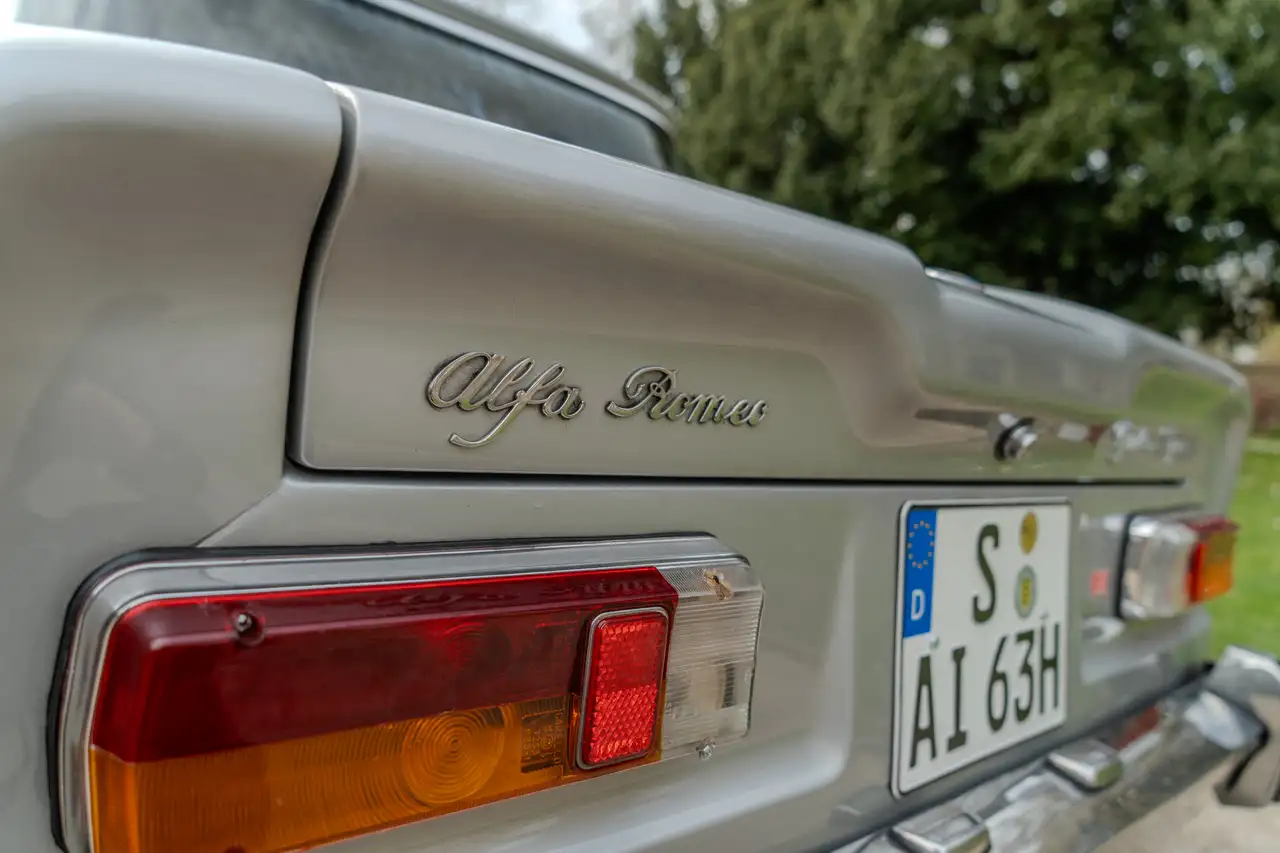 Alfa Romeo Giulia Biscione, foto 5