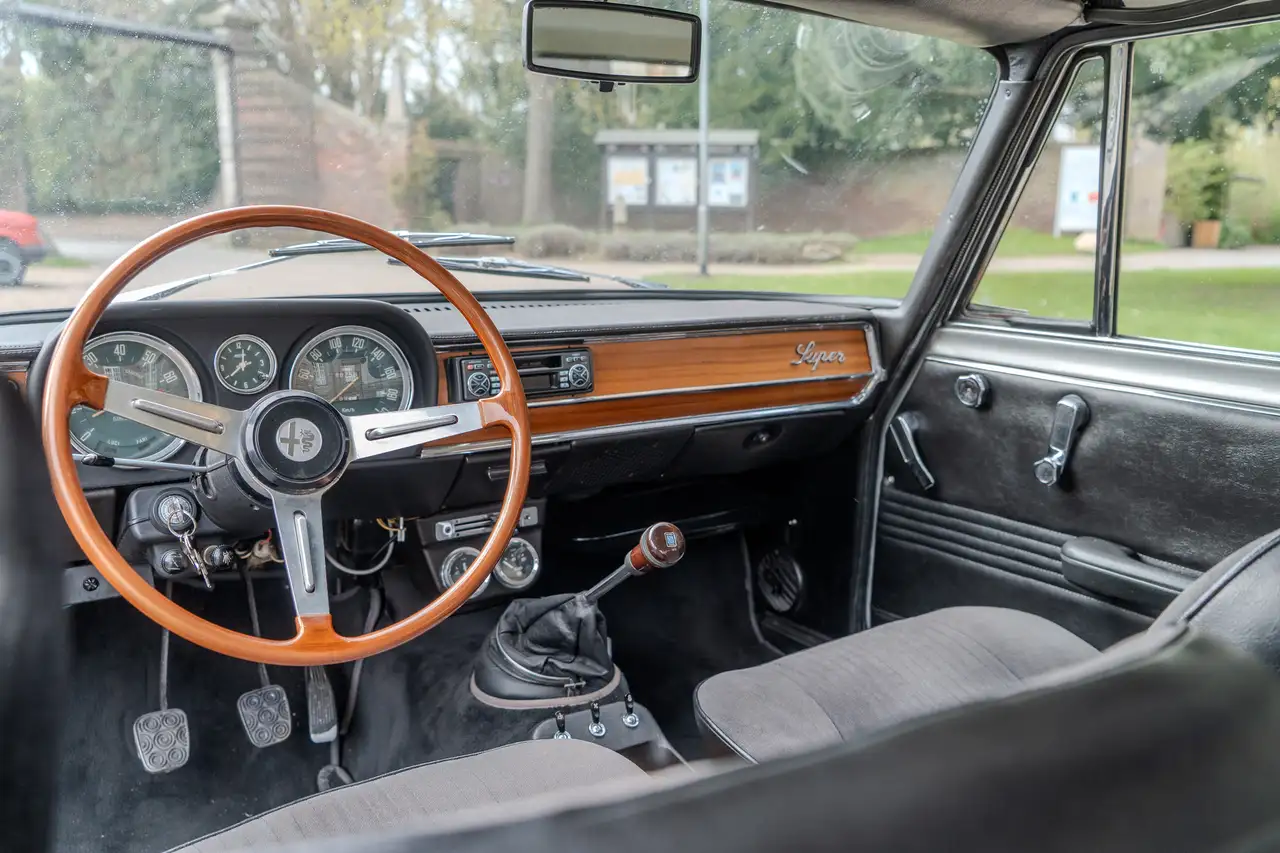 Alfa Romeo Giulia Biscione, foto 12