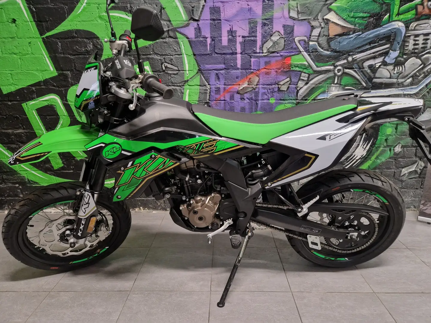 KL Motors XKE Enduro KXE 125 Vert - 1
