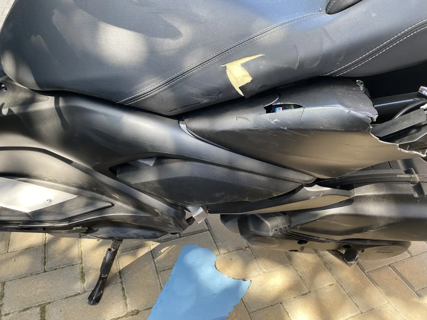 Yamaha X-Max 125 ABS optional sport Grigio - 2